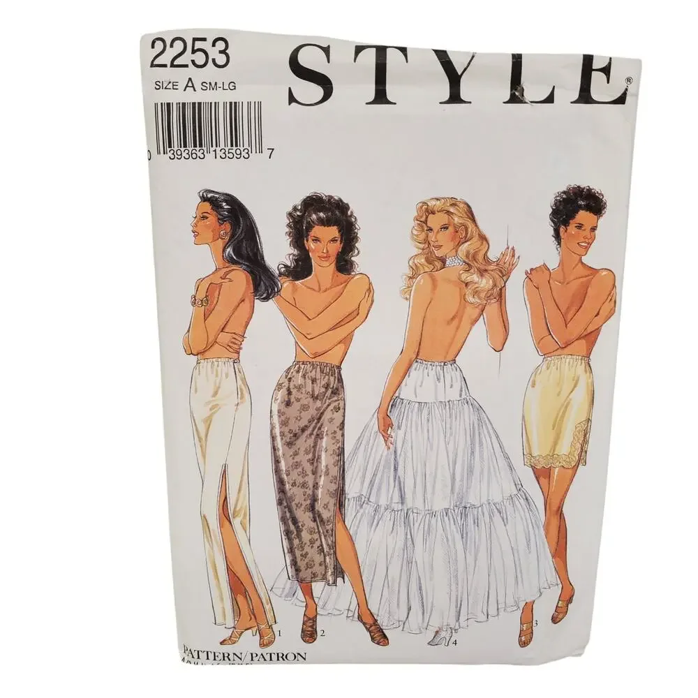 Vintage Slip Sewing Pattern UNCUT Style 2253 Size S-L 80s Lingerie